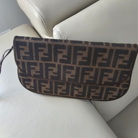 Fendi Crossbody bag - Picture 5 of 5